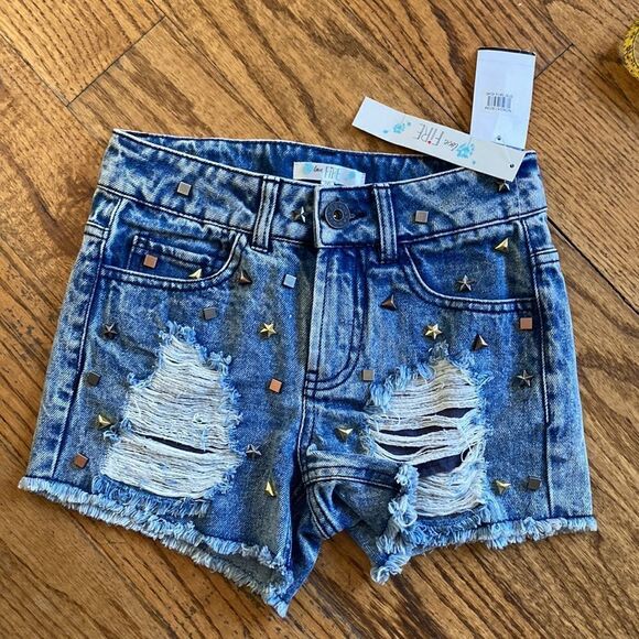 Love Fire Distressed Embellished Raw Hem Shorts Size 00 New With Tags - Picture 9 of 11
